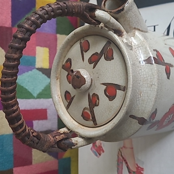 VINTAGE CERAMIC CHERRY BLOSSOM TEAPOT & TEACUPS SET - Picture 11 of 13